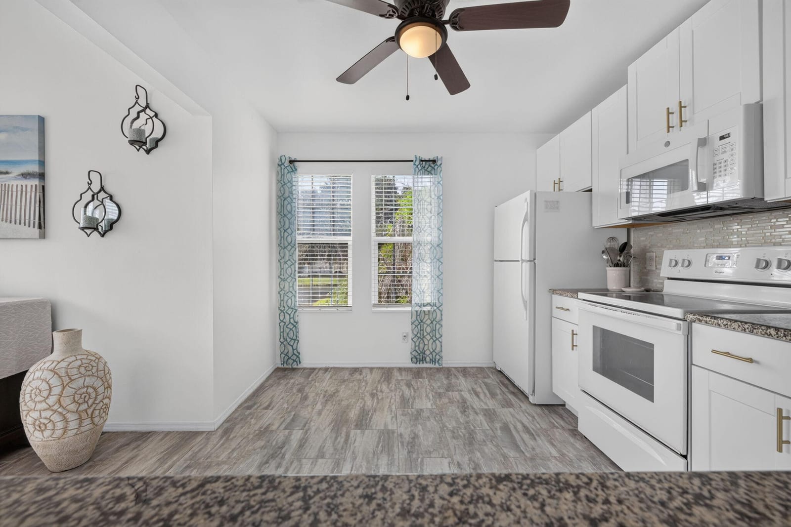 1975 WESTMINSTER Circle 4, Vero Beach, FL 32966 photo 12