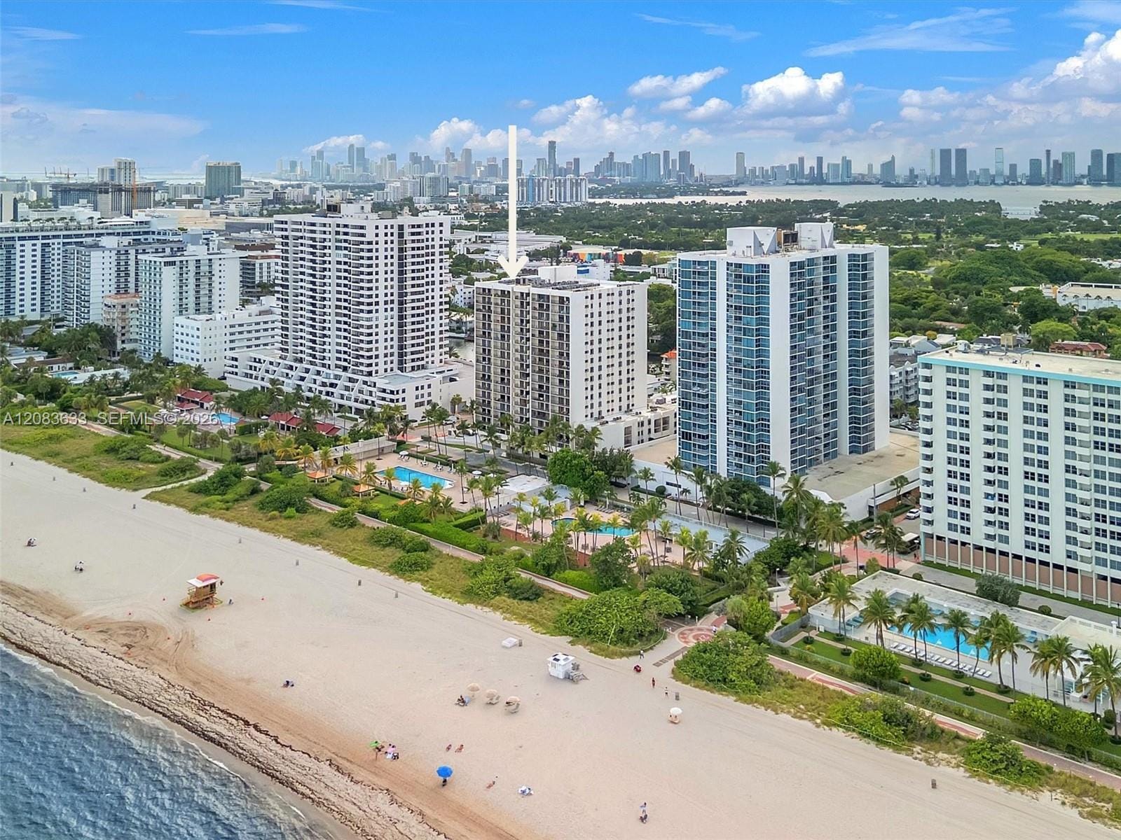 2625 Collins Avenue 910 — photo 10