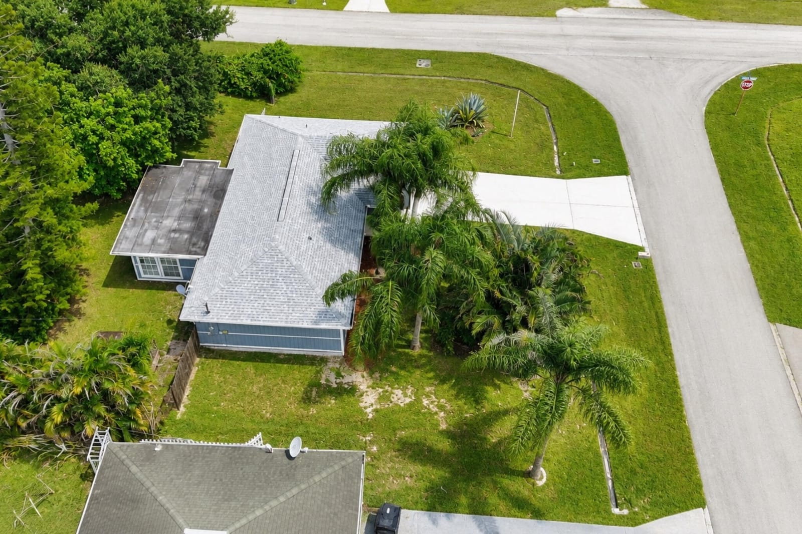 2907 SW COASTAL Terrace, Port St. Lucie, FL 34953 photo 16
