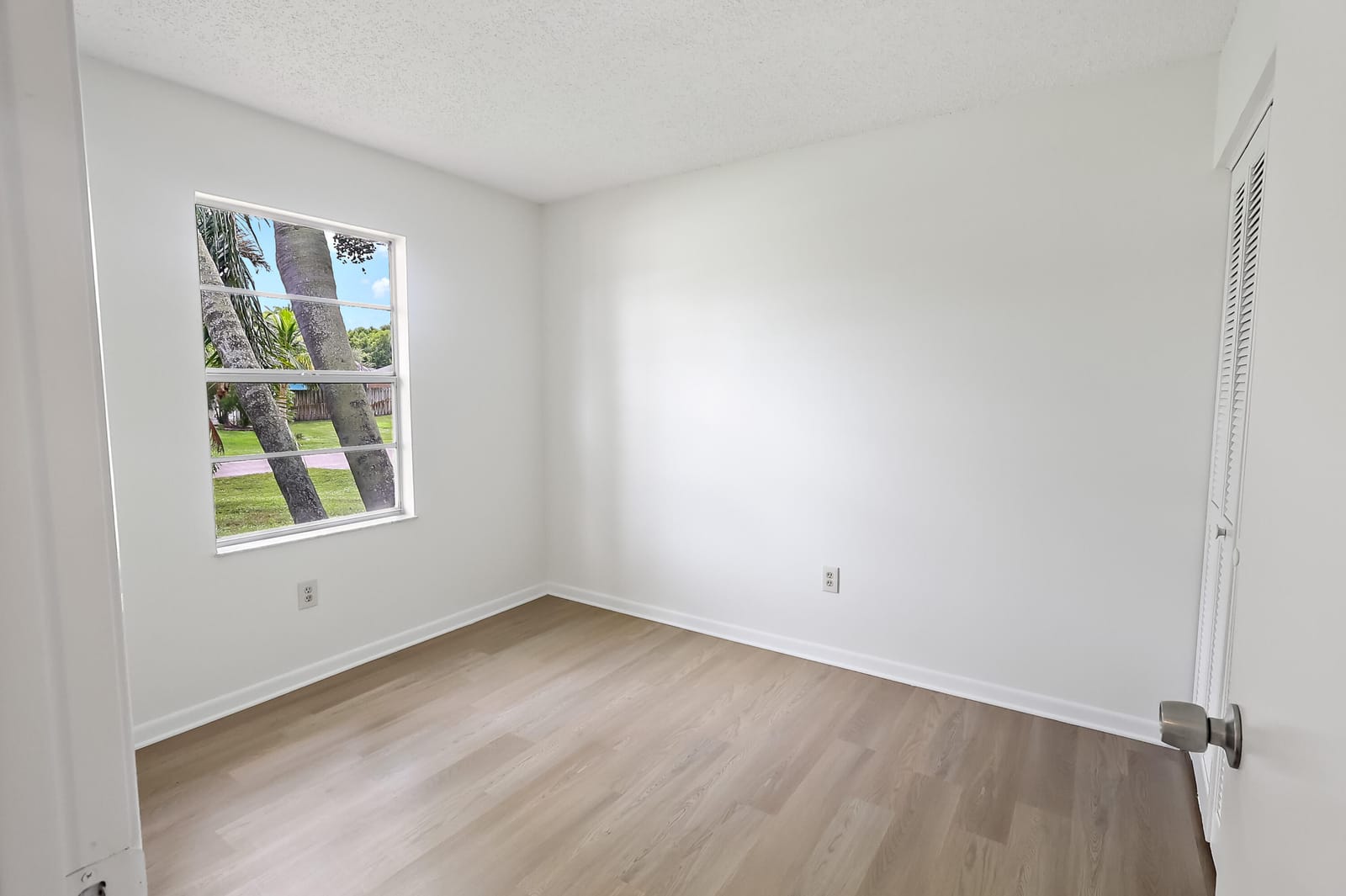 2907 SW COASTAL Terrace, Port St. Lucie, FL 34953 photo 9