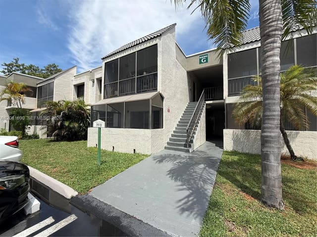 7913 SW 104th Street 105-G, Miami, FL 33156