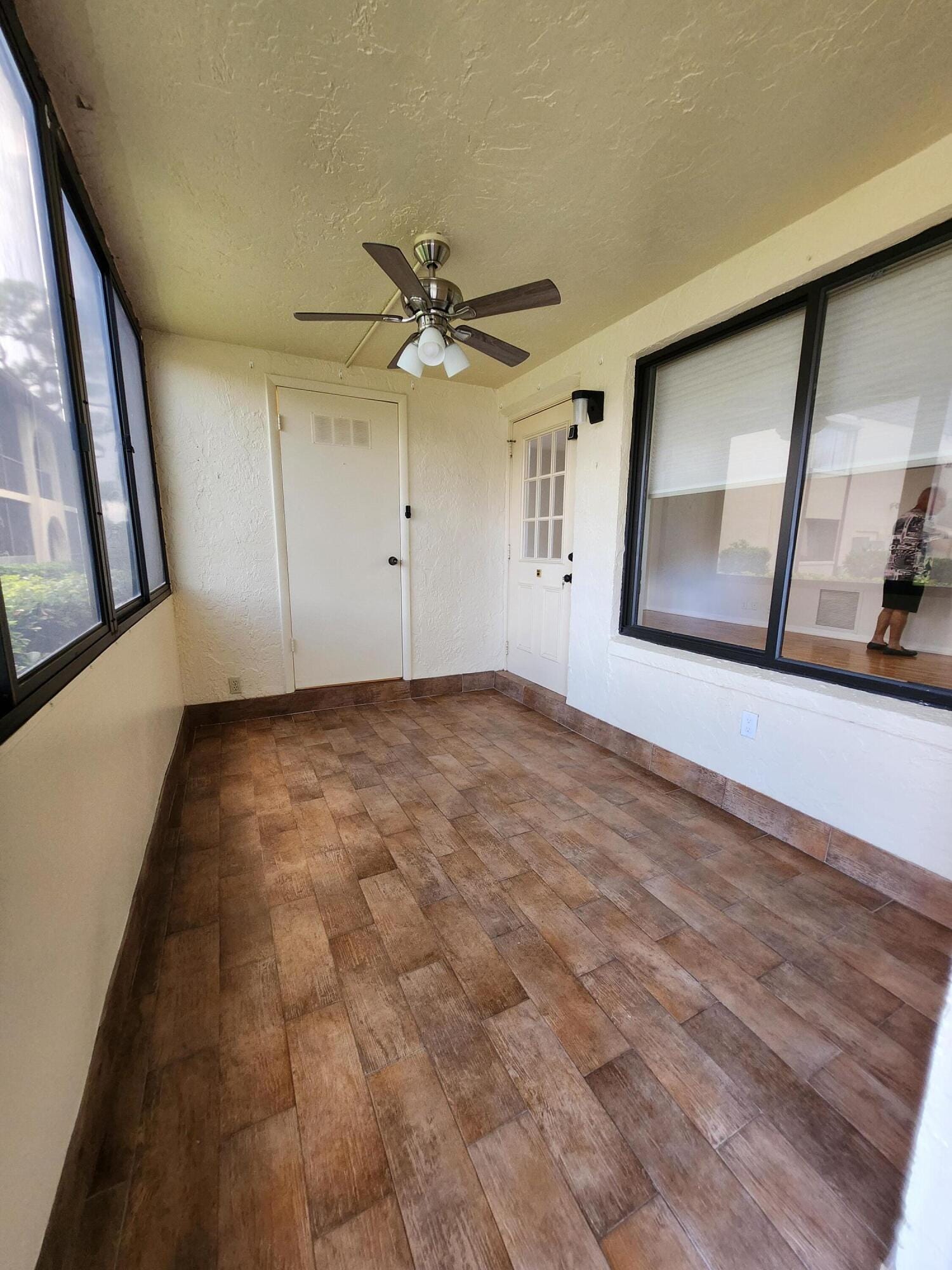 311 KNOTTY PINE Circle A-1, Greenacres, FL 33463 photo 4