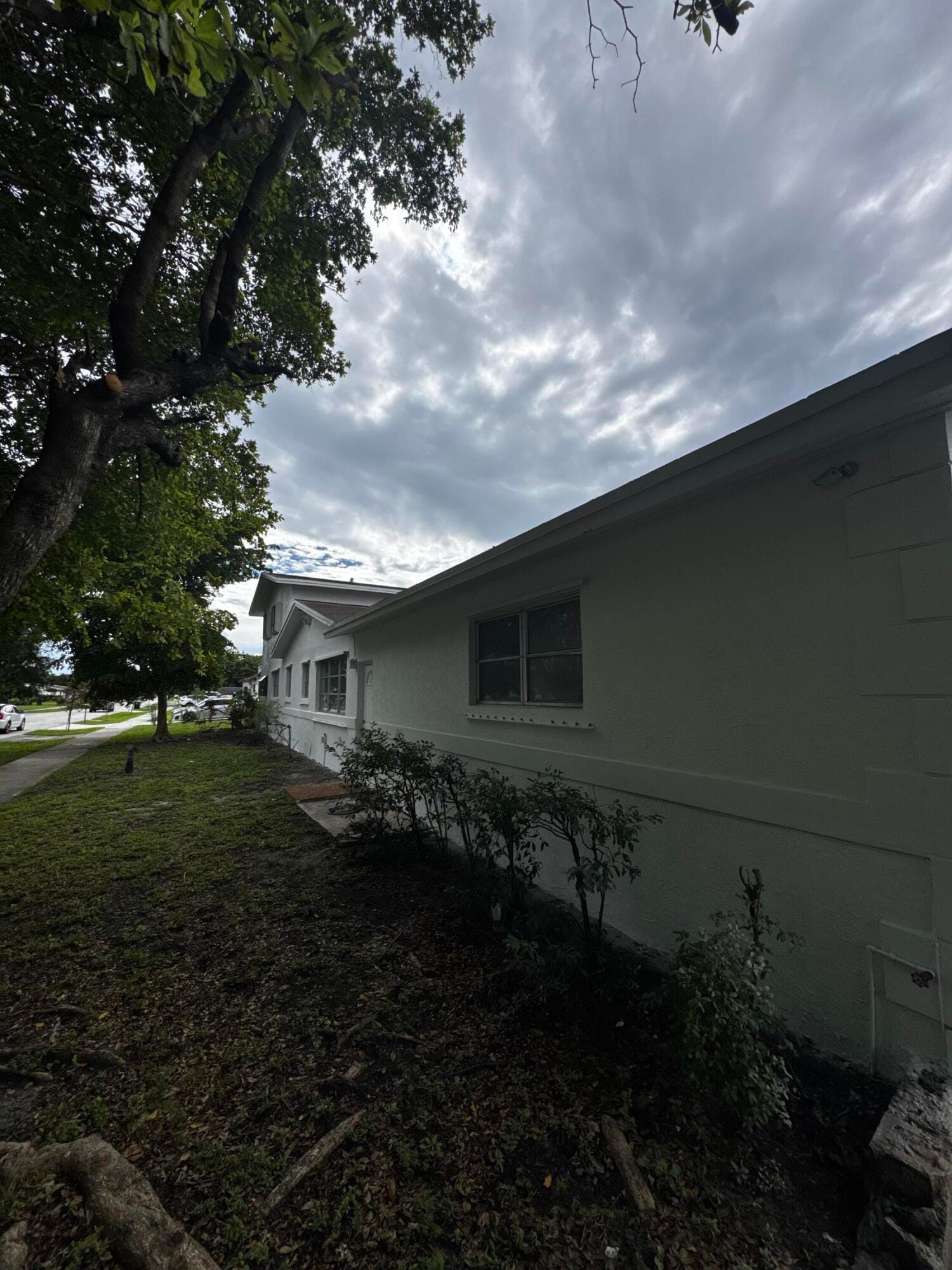 2320 NW 30TH Way — photo 3