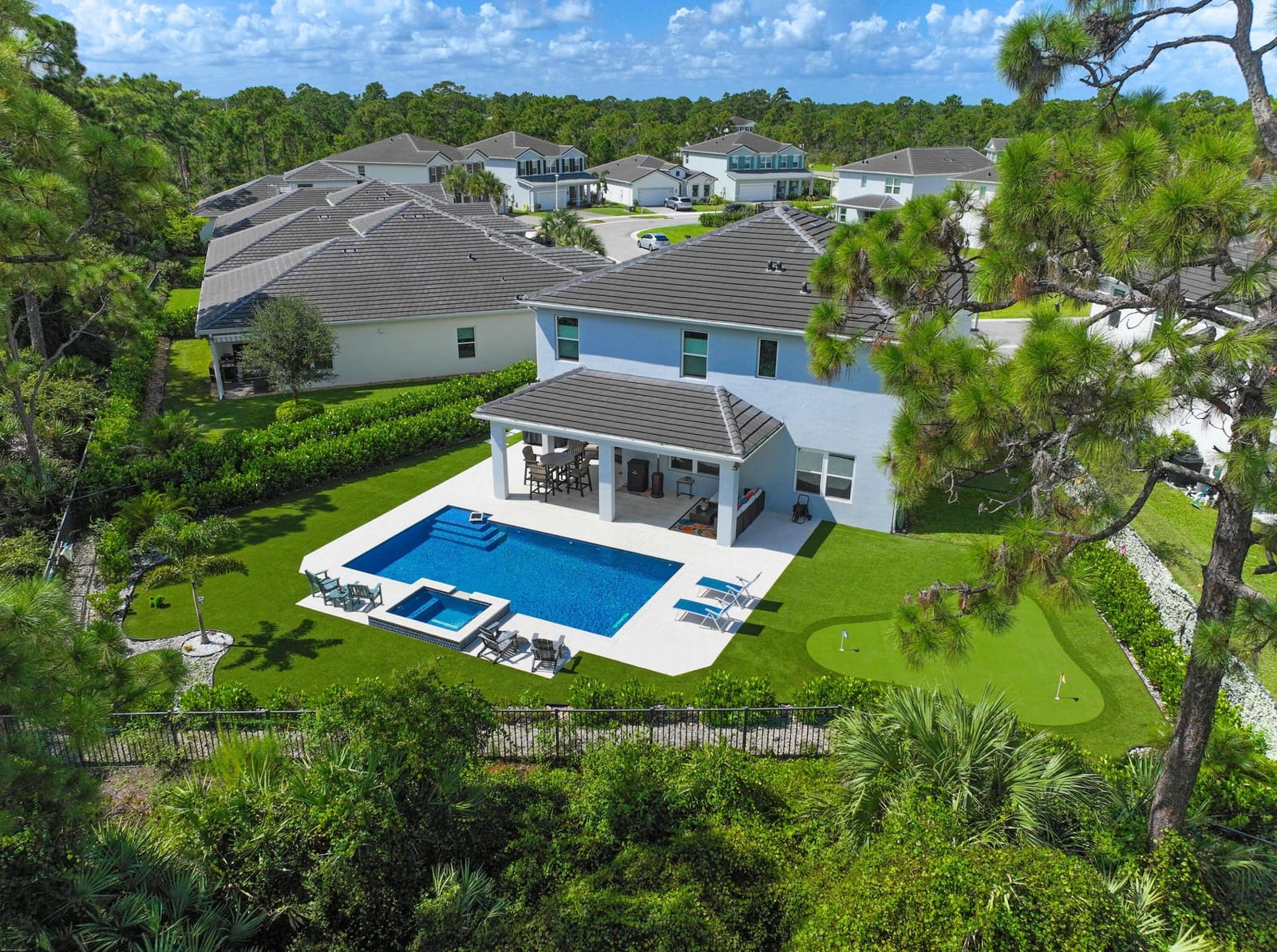 194 SW POMEROY Street, Stuart, FL 34997 photo 8