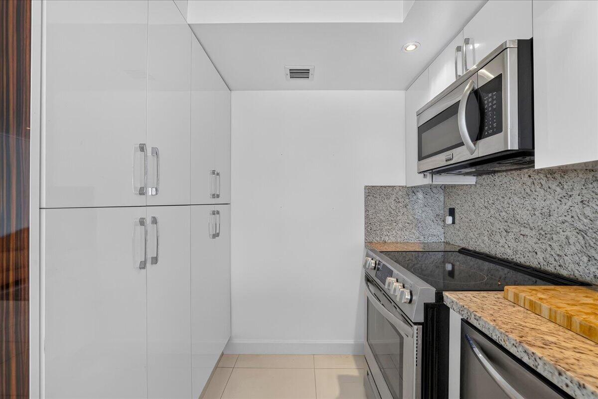 300 Diplomat Parkway 606, Hallandale Beach, FL 33009 photo 13