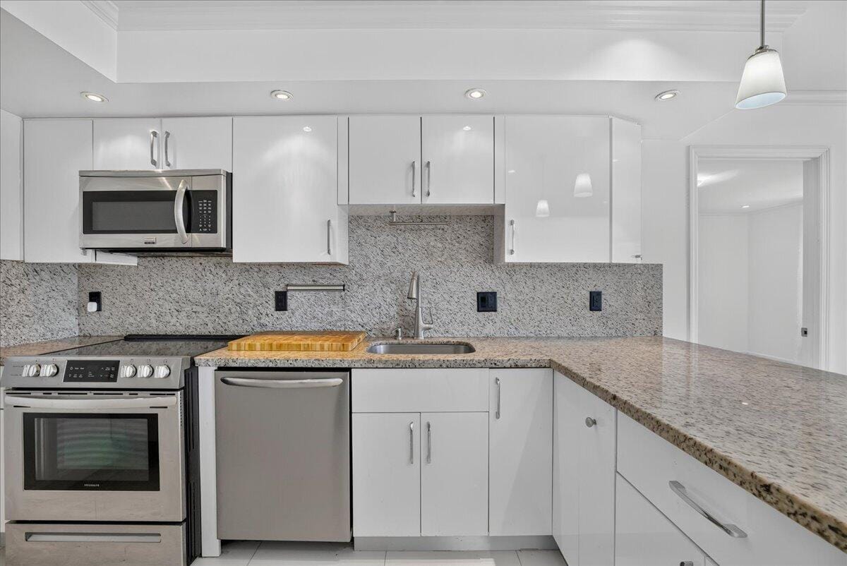 300 Diplomat Parkway 606, Hallandale Beach, FL 33009 photo 14