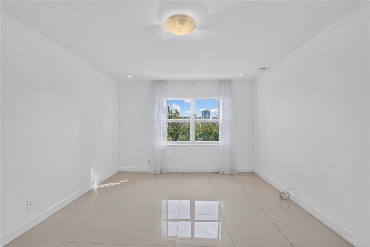 300 Diplomat Parkway 606, Hallandale Beach, FL 33009 photo 16