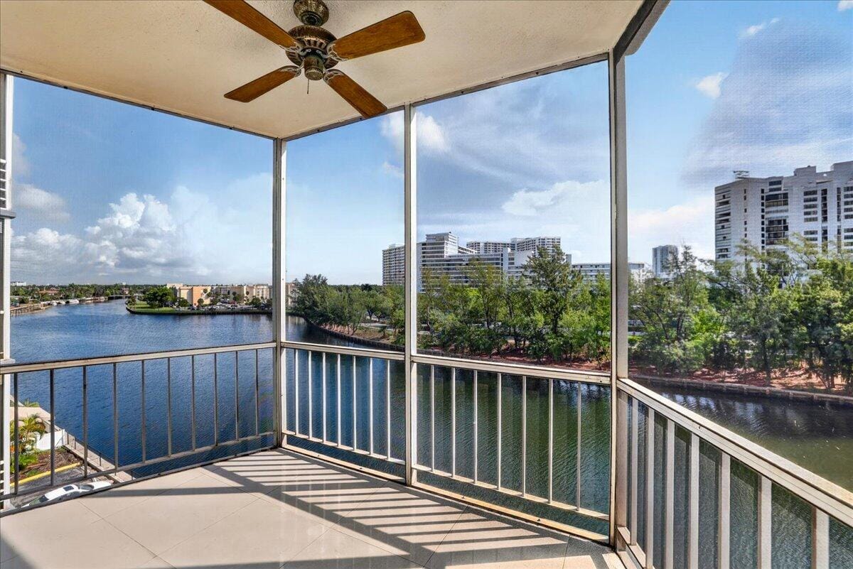 300 Diplomat Parkway 606, Hallandale Beach, FL 33009 photo 21