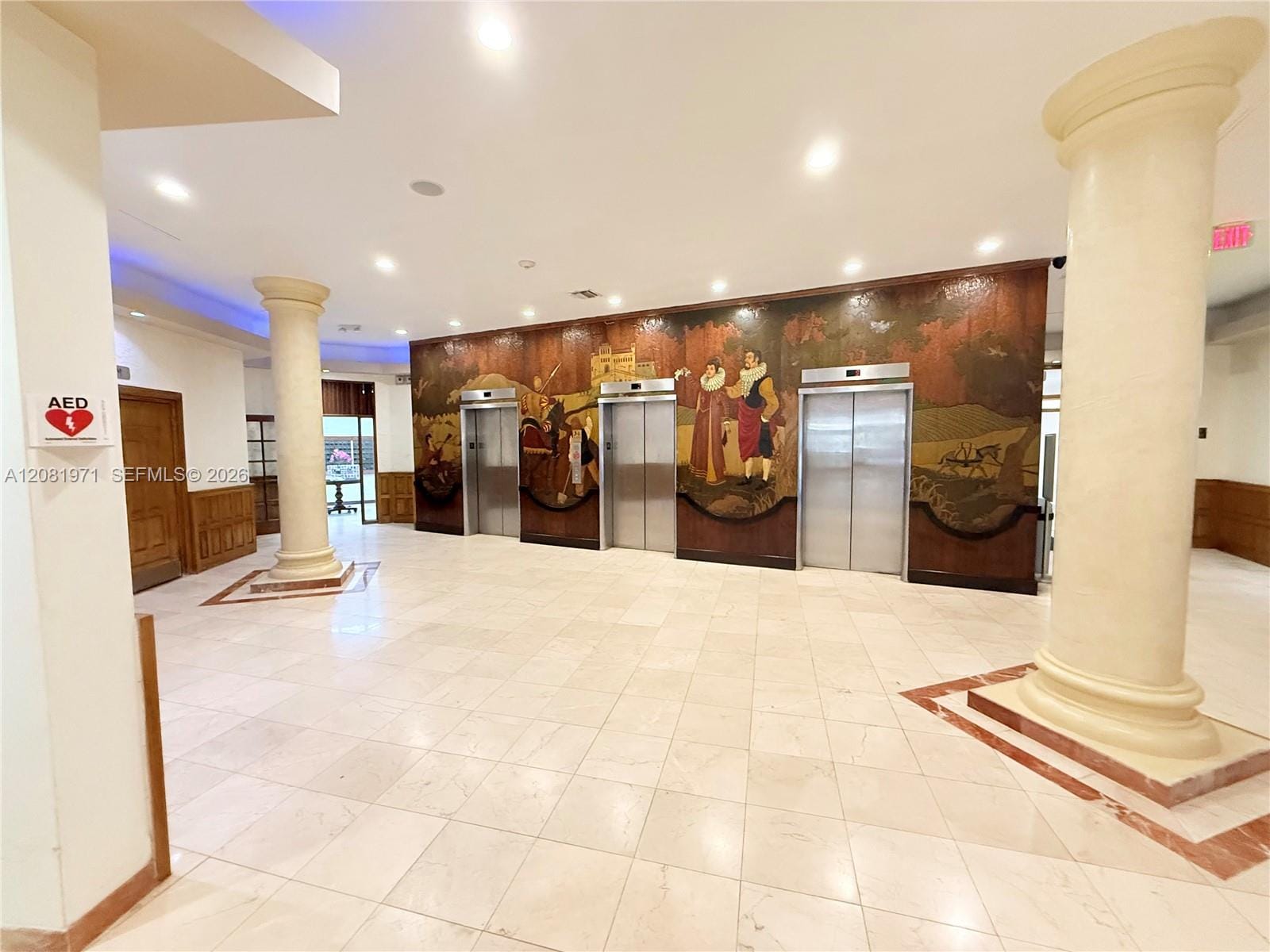 3725 S Ocean Drive 423 — photo 4