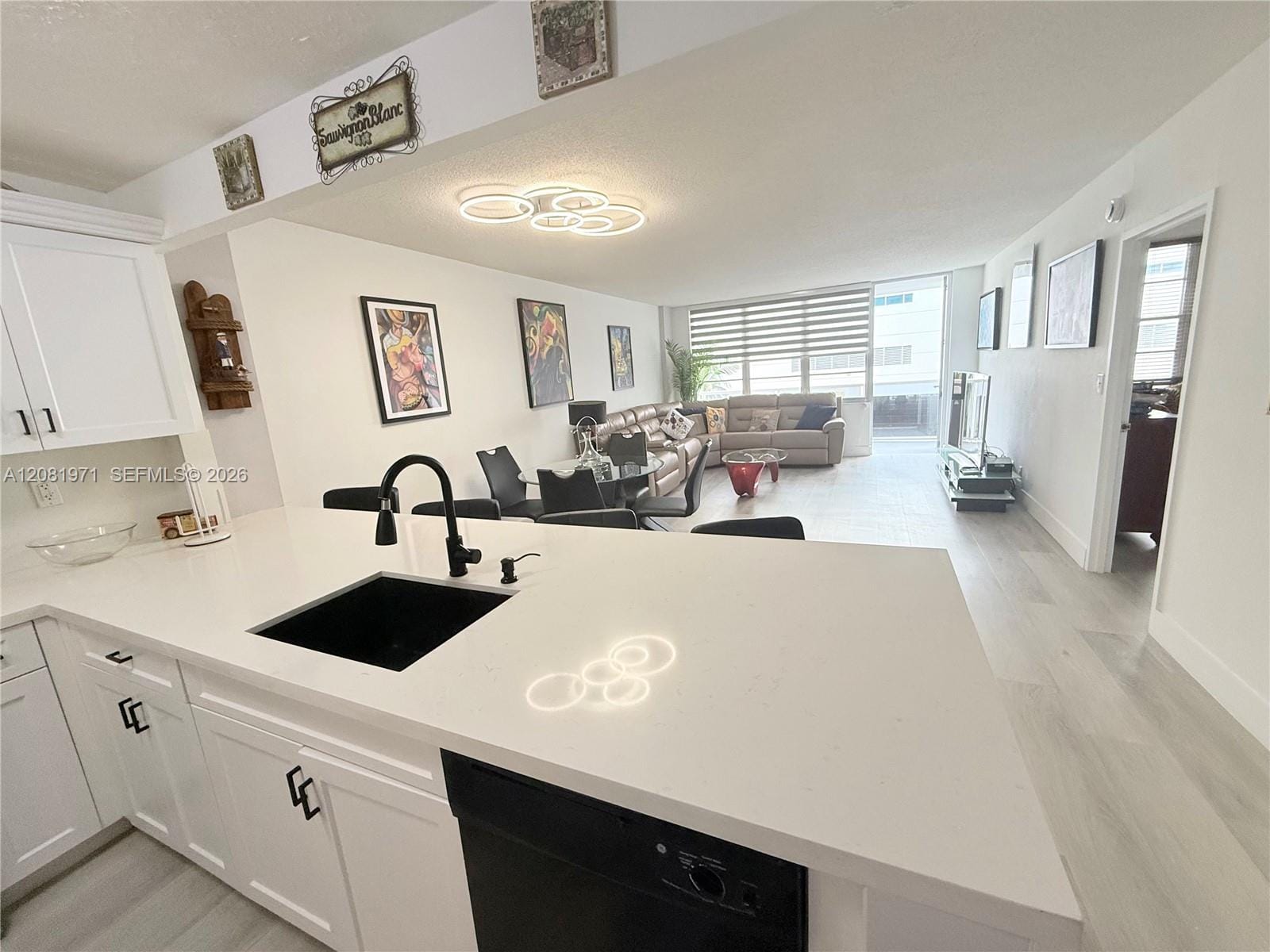 3725 S Ocean Drive 423 — photo 7