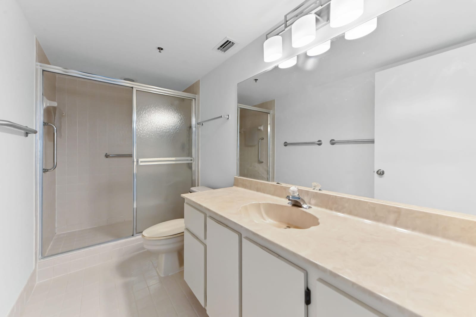 7260 Kinghurst Drive 106, Delray Beach, FL 33446 photo 22