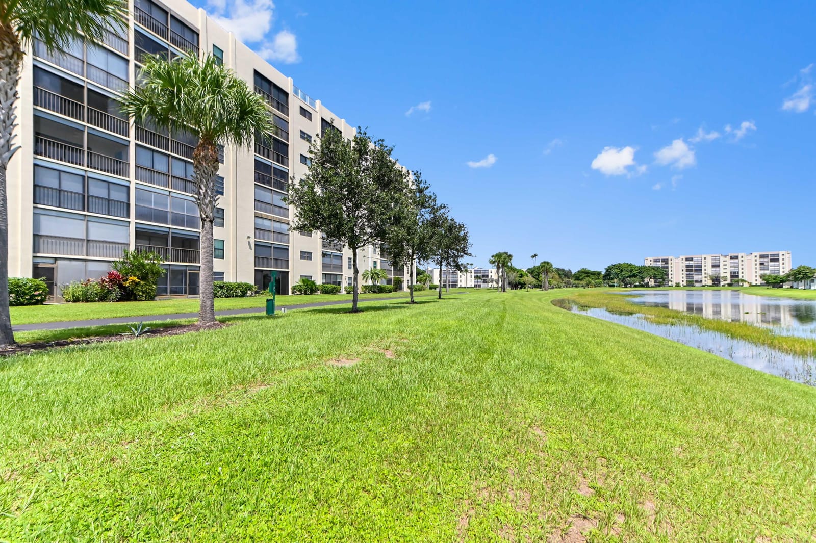 7260 Kinghurst Drive 106, Delray Beach, FL 33446 photo 26