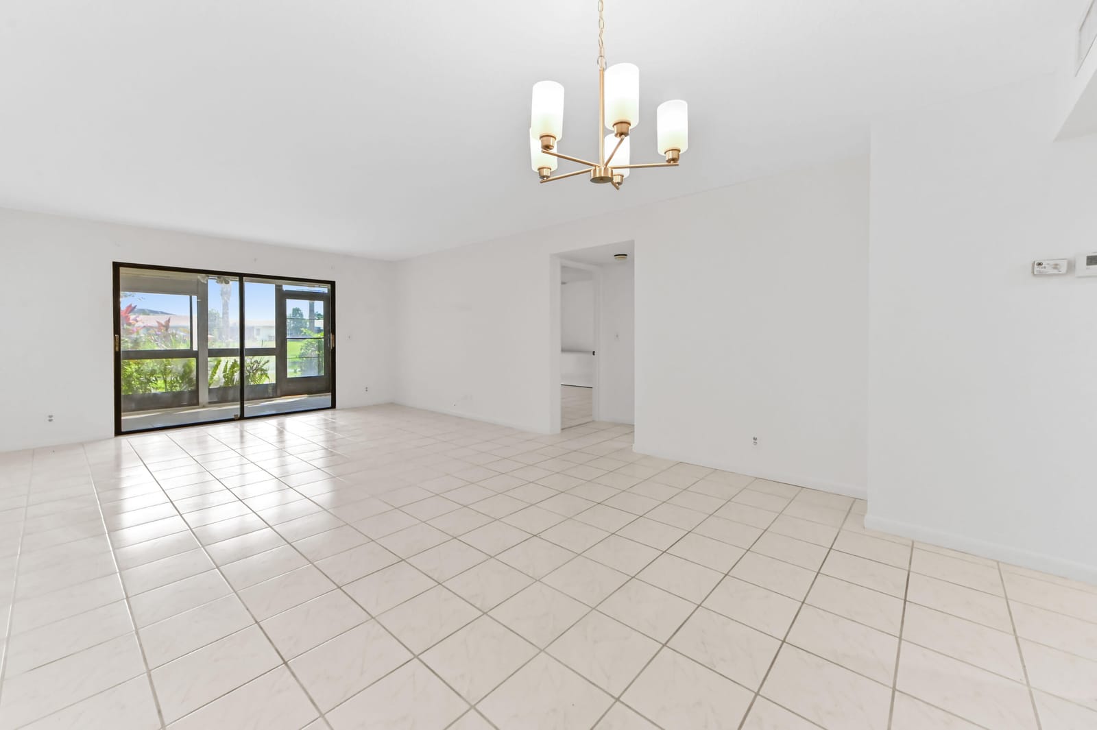 7260 Kinghurst Drive 106 — photo 10