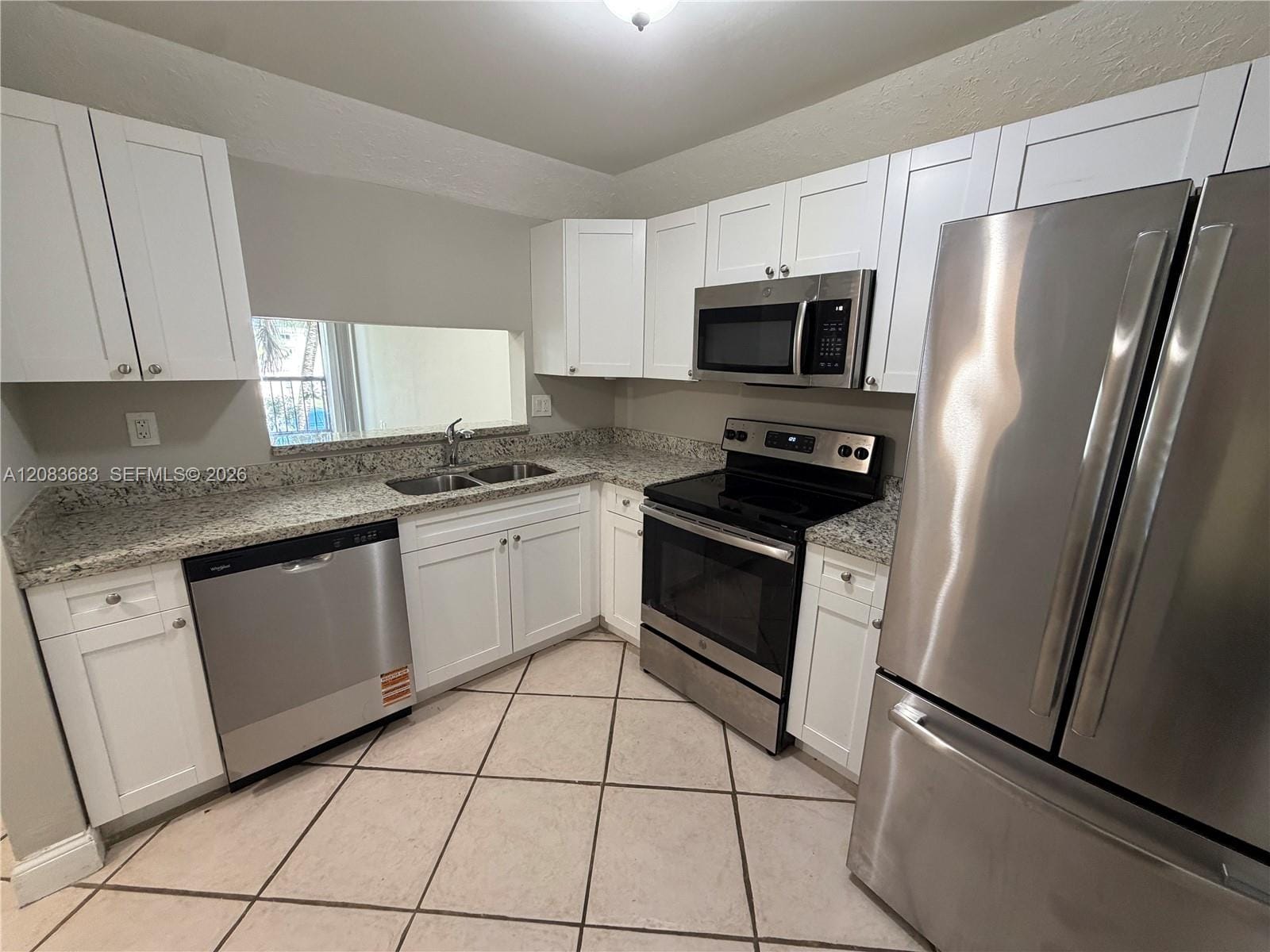 10875 SW 112th Avenue 202 — photo 9