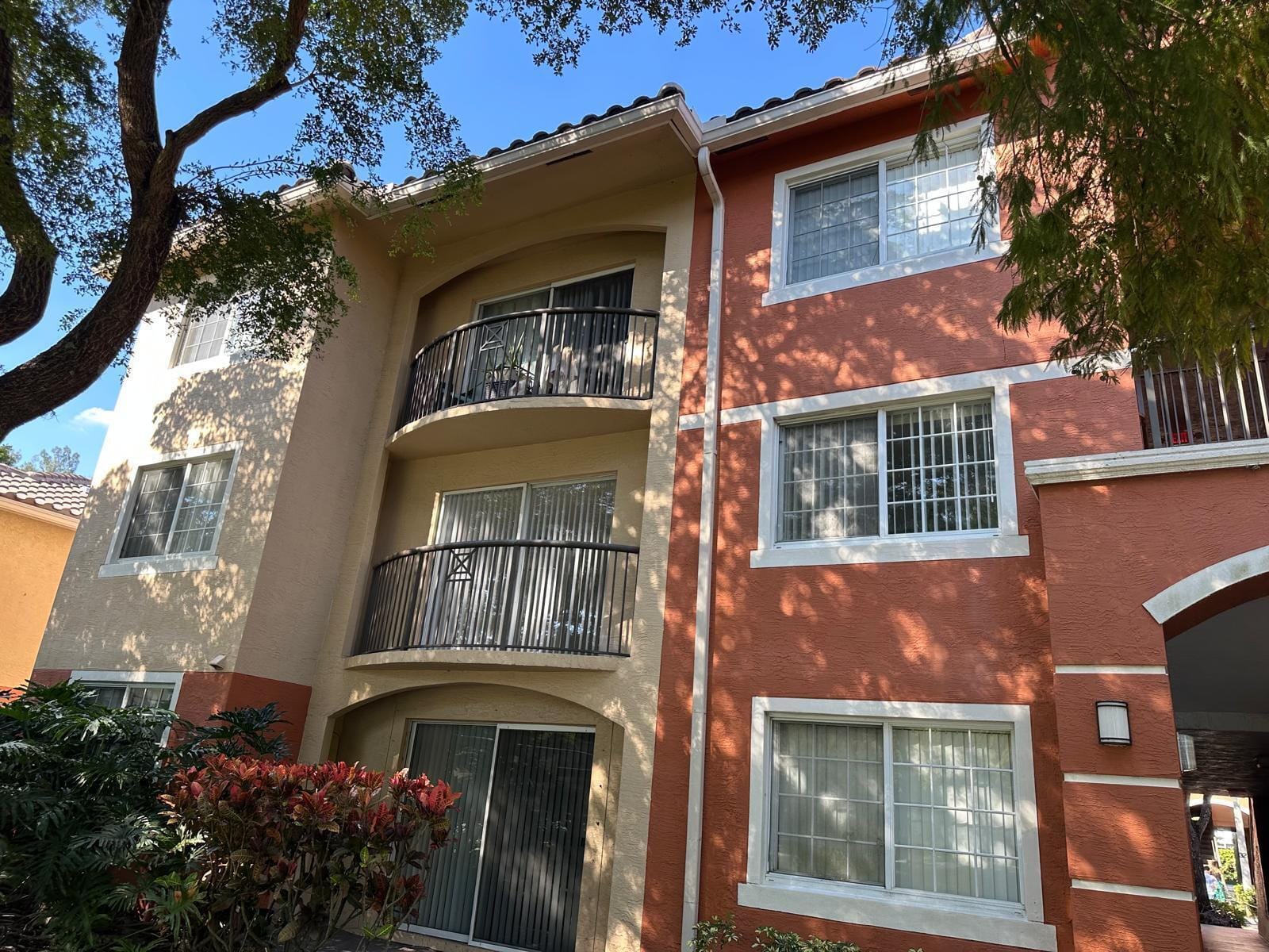 4179 N HAVERHILL Road 609, West Palm Beach, FL 33417