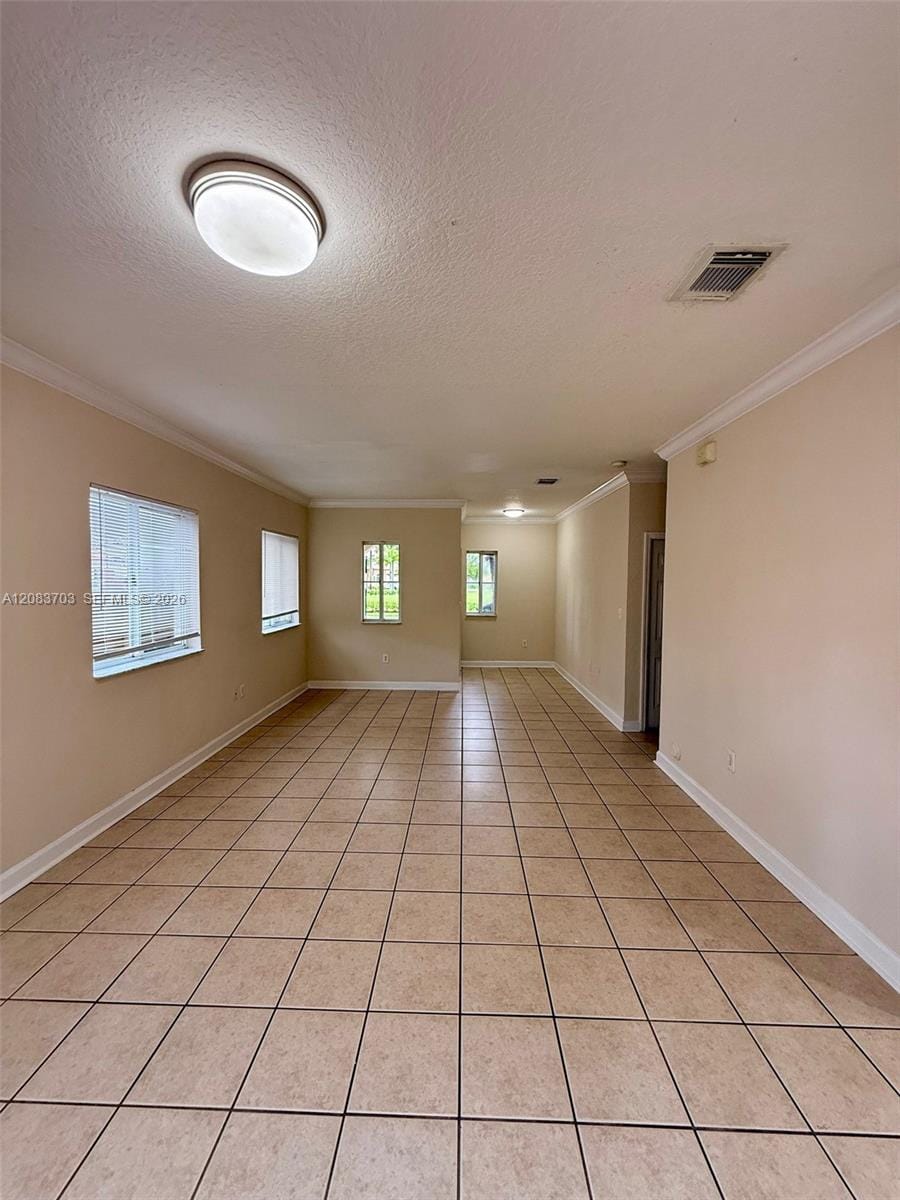 2601 NE 41st Circle — photo 10