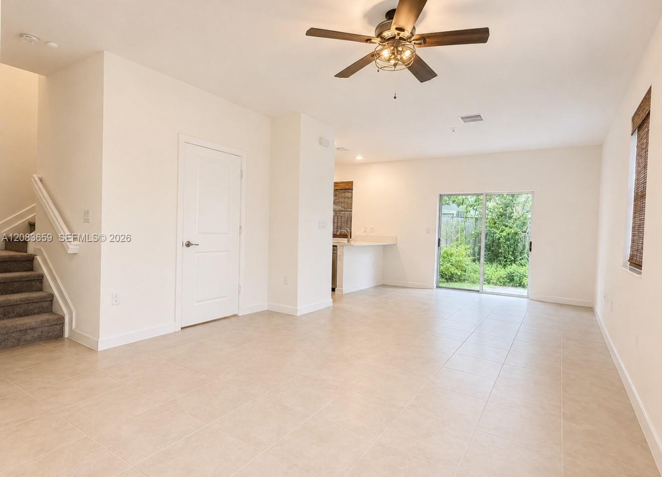 1100 SE 26th Terrace — photo 3