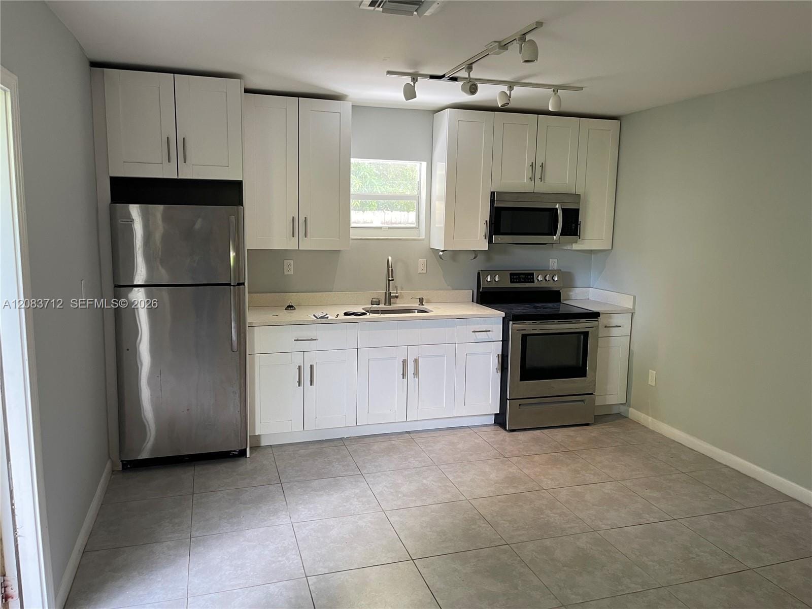 614 NW 2nd Street A, Delray Beach, FL 33444 photo 4