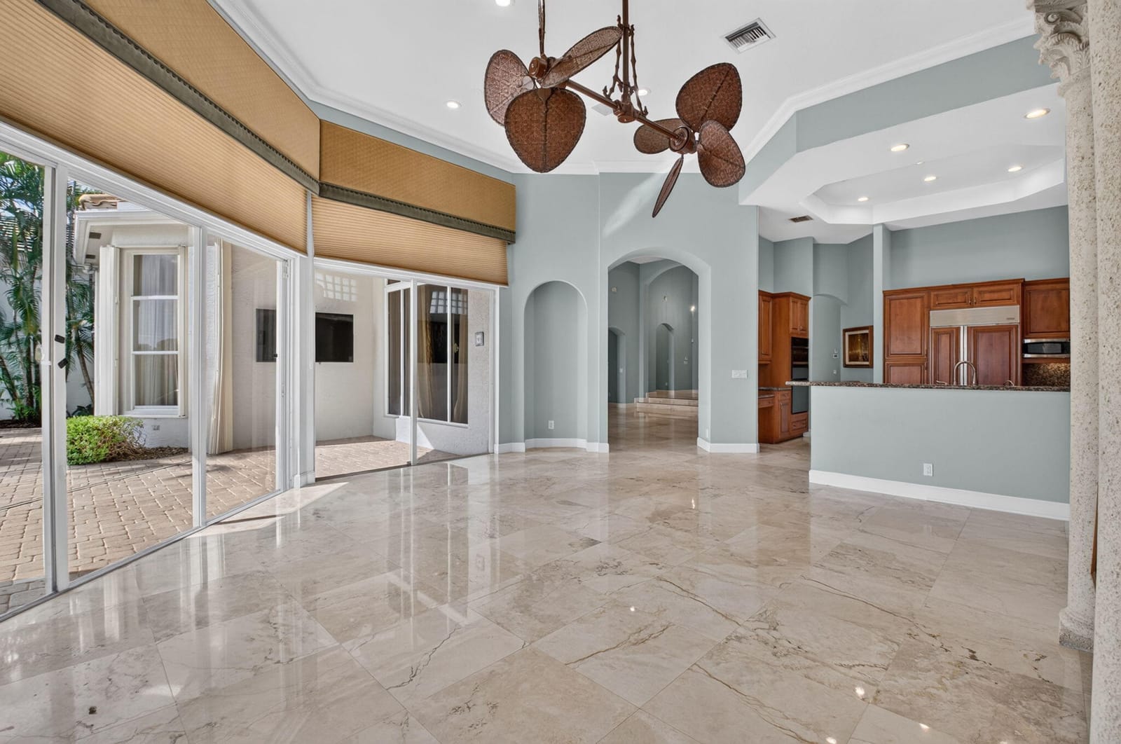 16040 Bristol Isle Way — photo 8