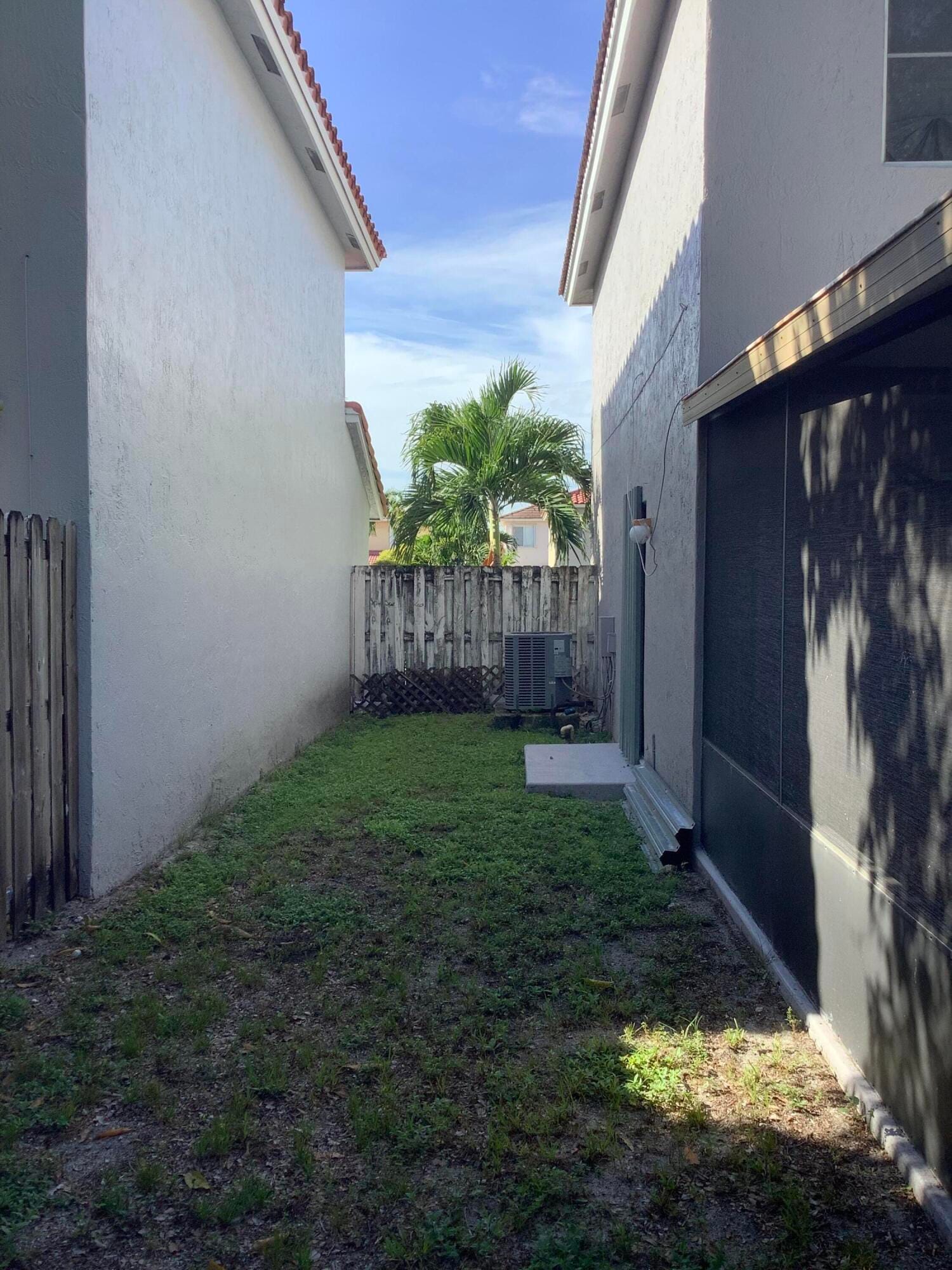 201 SW 98th Terrace, Pembroke Pines, FL 33025 photo 14