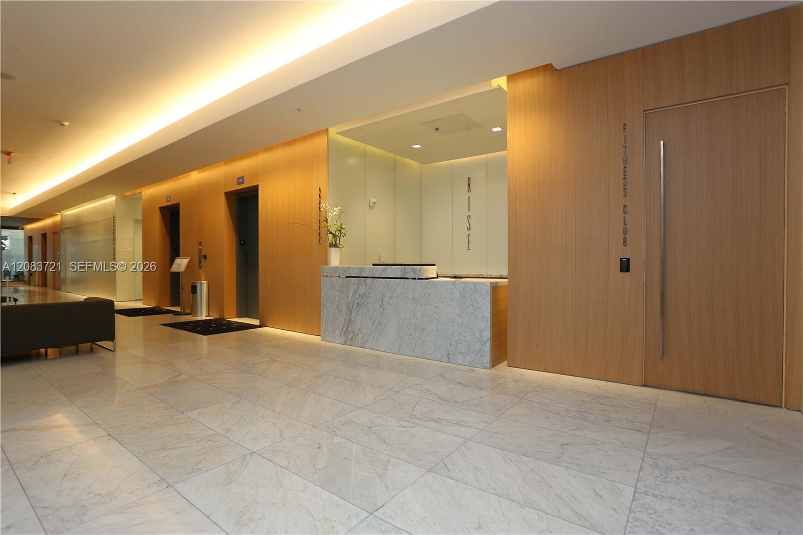 88 SW 7th Street 2806 — photo 2