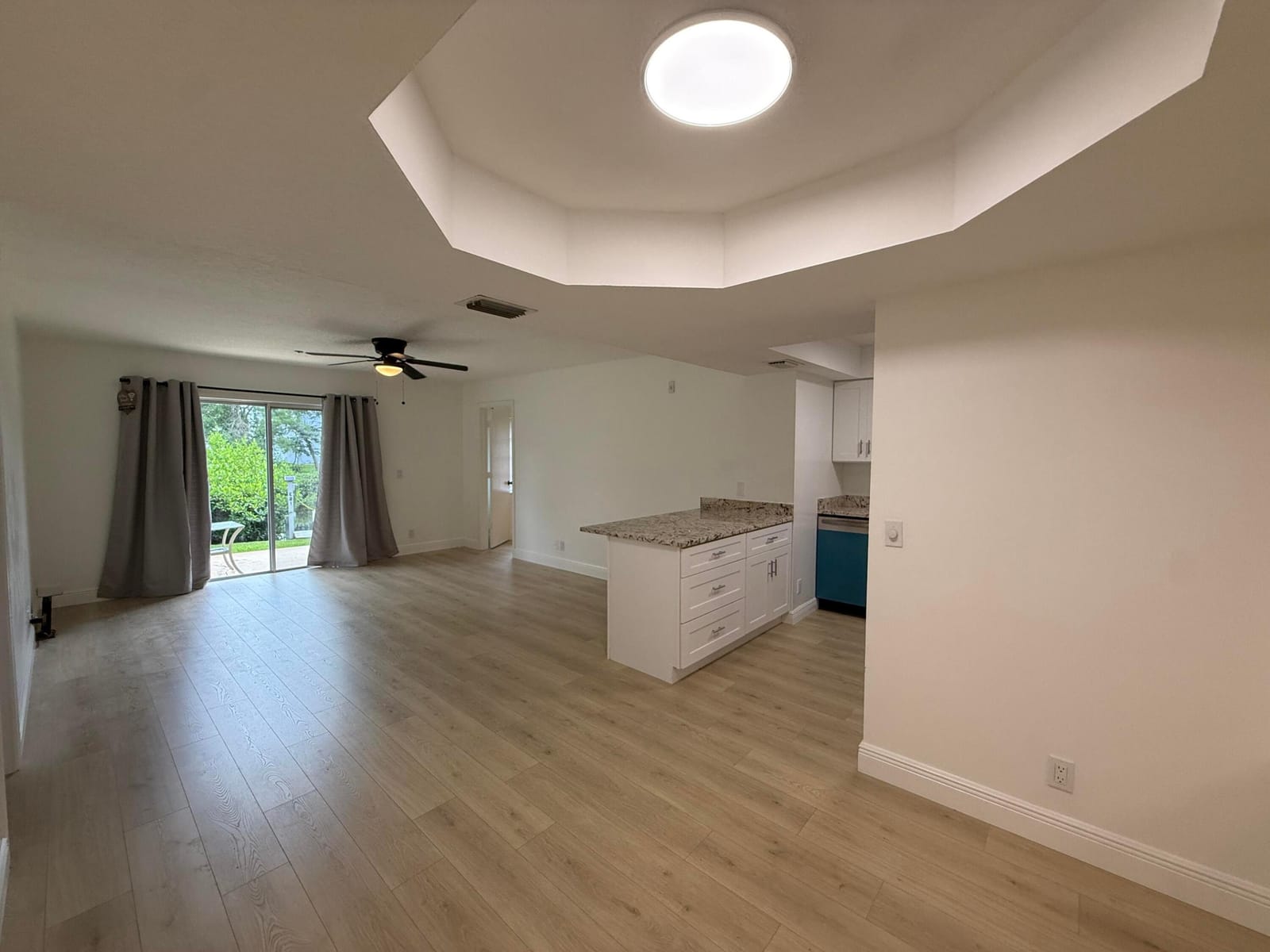 950 S KANNER Highway E1 — photo 4