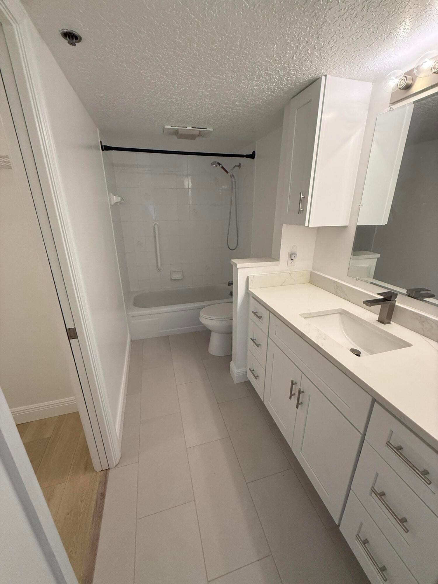 950 S KANNER Highway E1 — photo 8