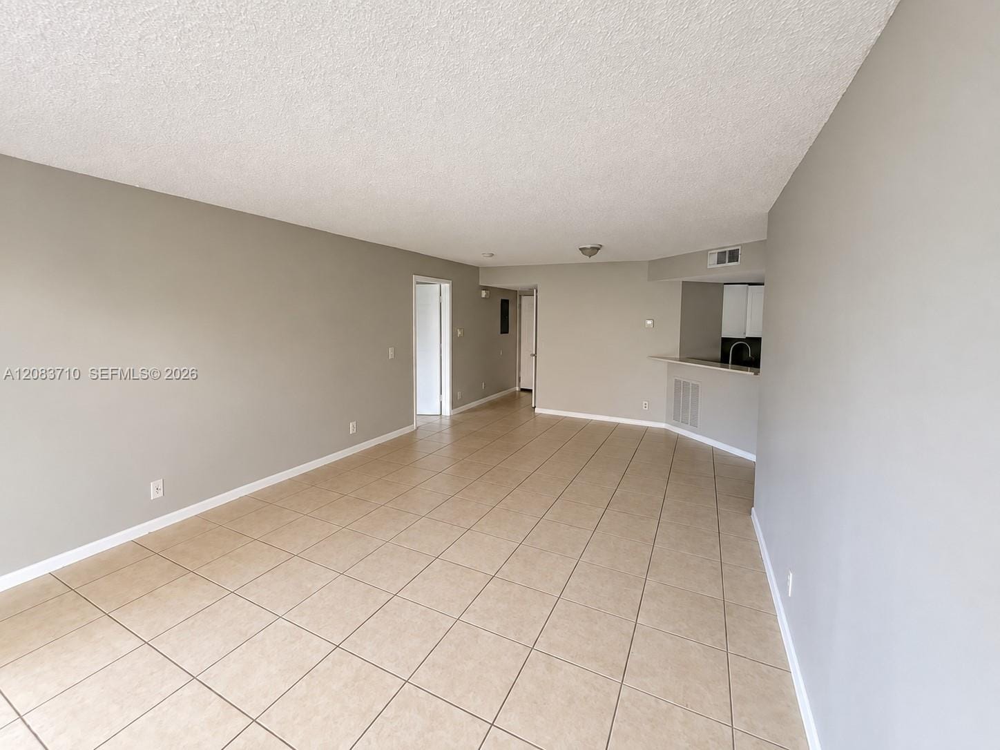 8821 Wiles Road 102 — photo 4