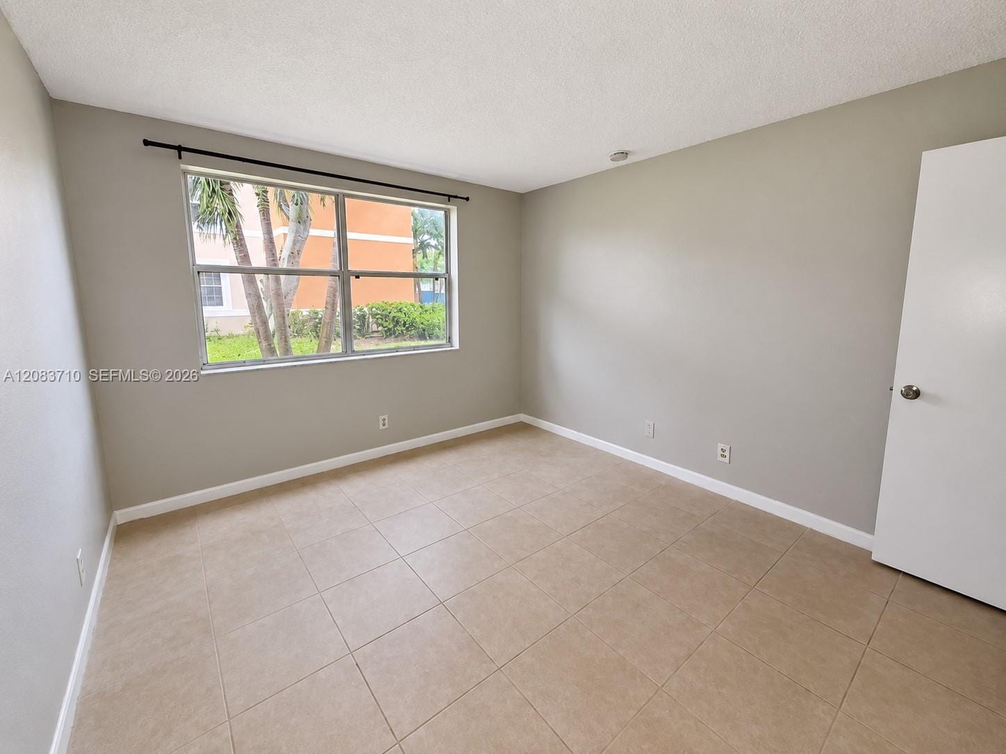 8821 Wiles Road 102 — photo 7