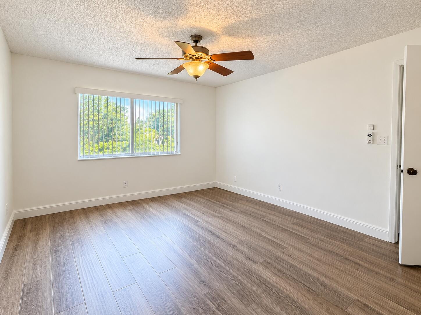 3178 VIA POINCIANA Drive 411 — photo 6