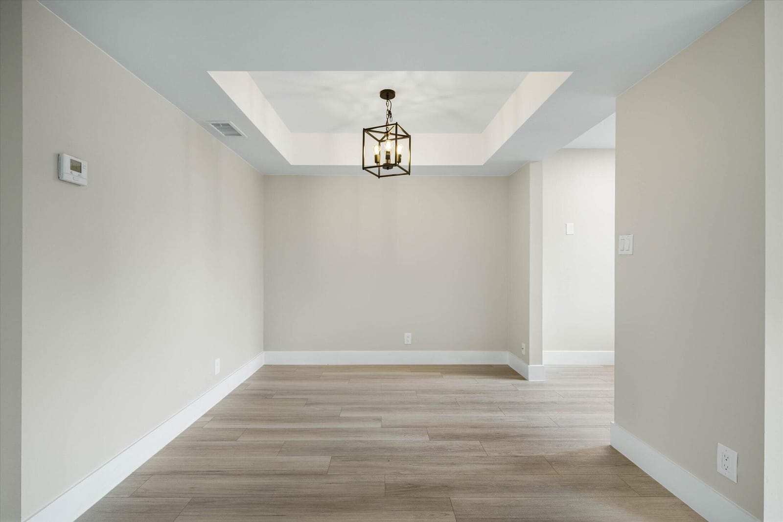 7428 ASHMONT Circle 210 — photo 8