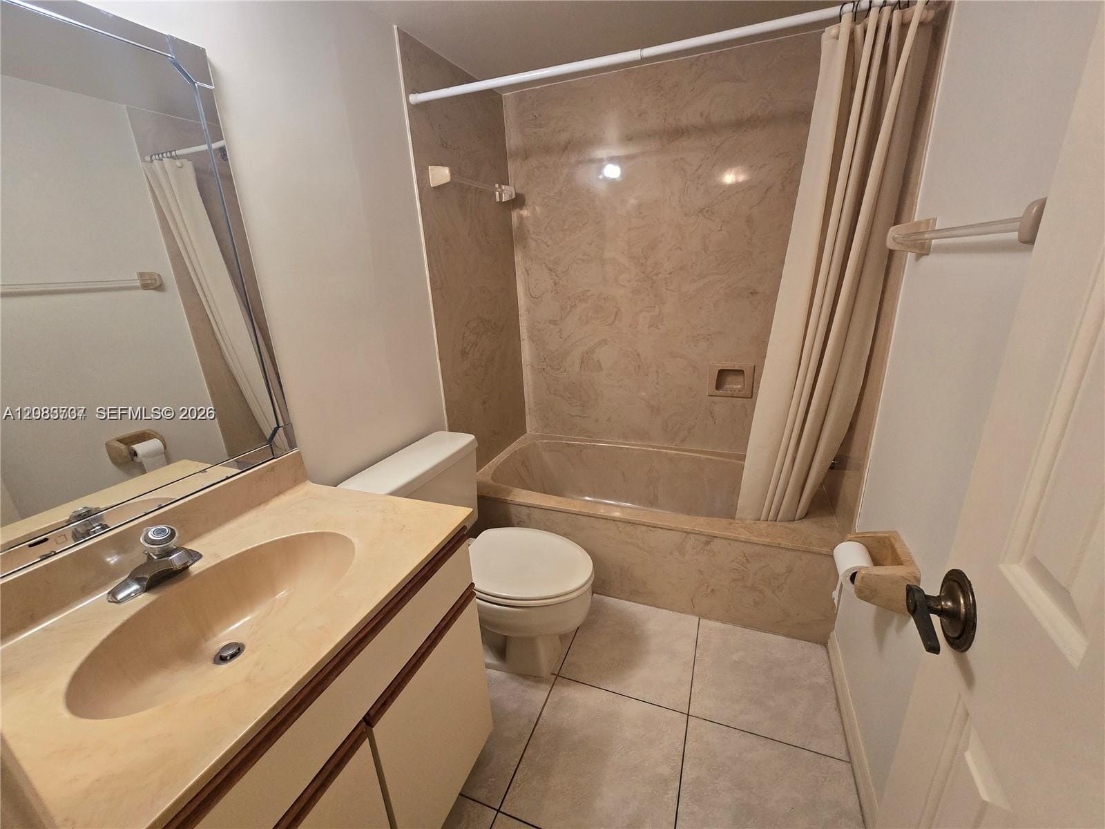 166 SE St Lucie Boulevard D-203, Stuart, FL 34996 photo 25