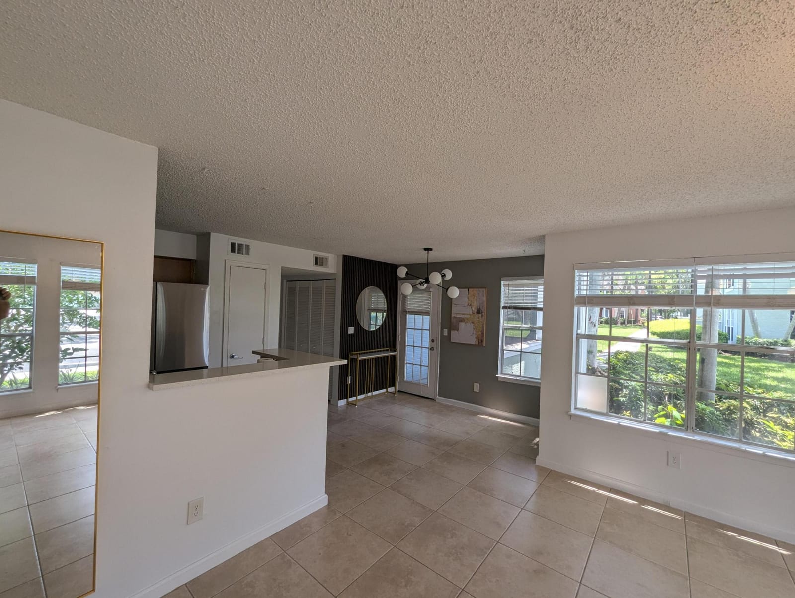 1215 CRYSTAL Way G — photo 4