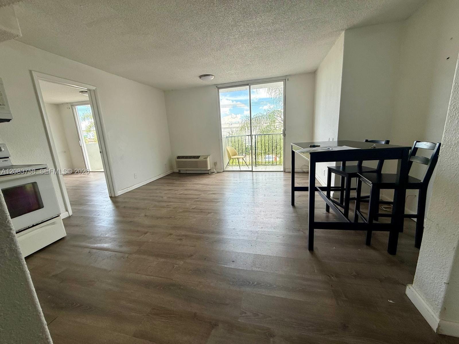 16450 NW 2 309 — photo 6