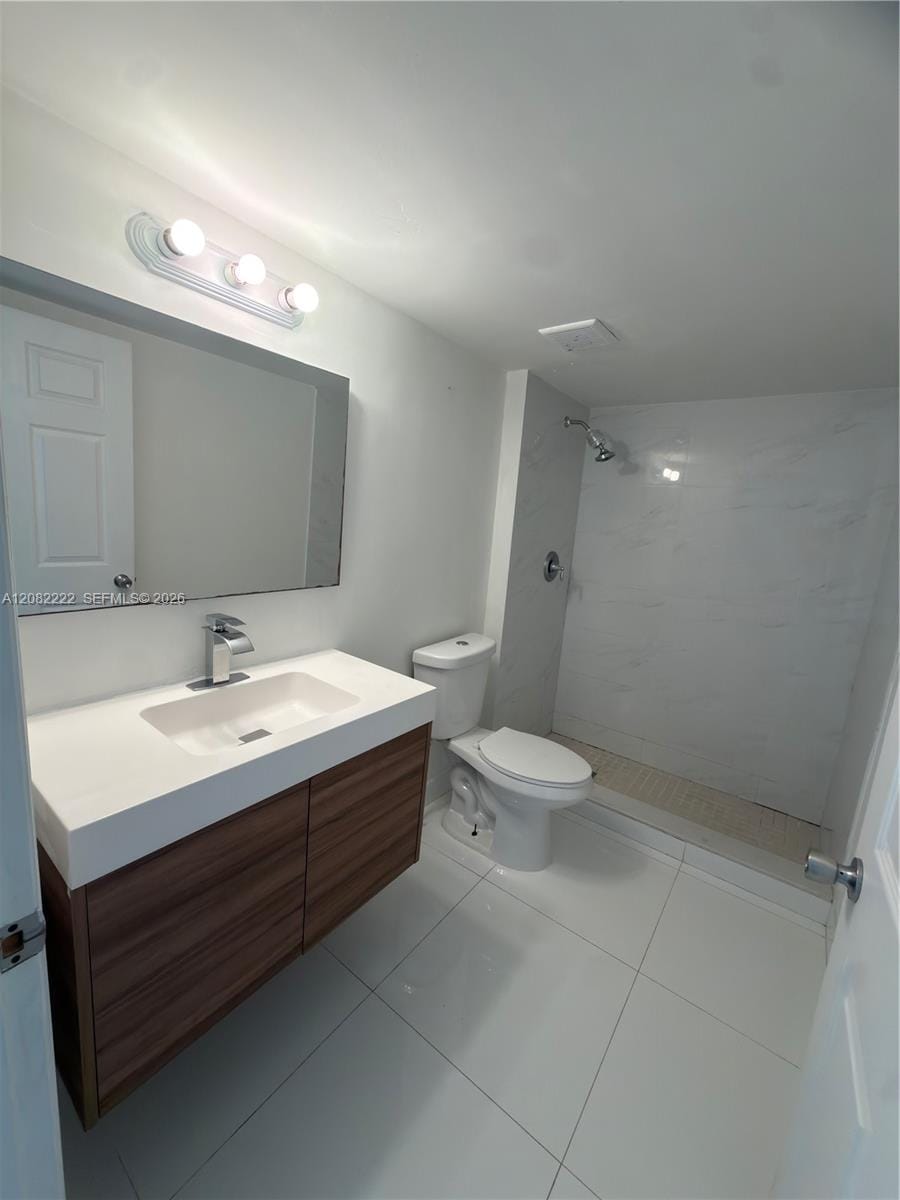 695 SW 11th Street 204, Miami, FL 33129 photo 20