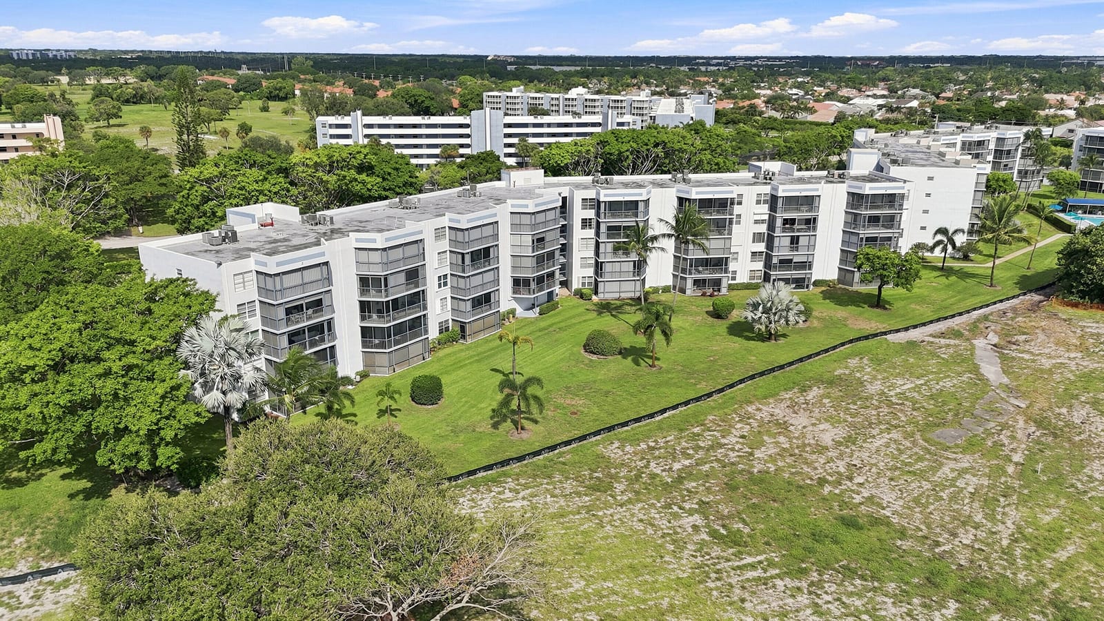 6400 NW 2ND Avenue 217, Boca Raton, FL 33487