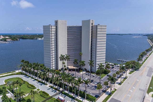 1200 S FLAGLER Drive 1105, West Palm Beach, FL 33401