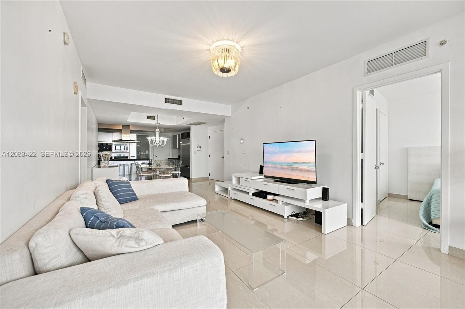 18201 Collins Avenue 802 — photo 3