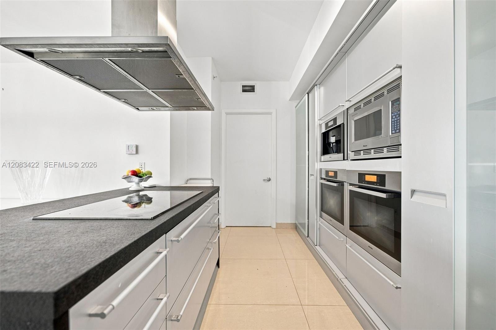 18201 Collins Avenue 802 — photo 7