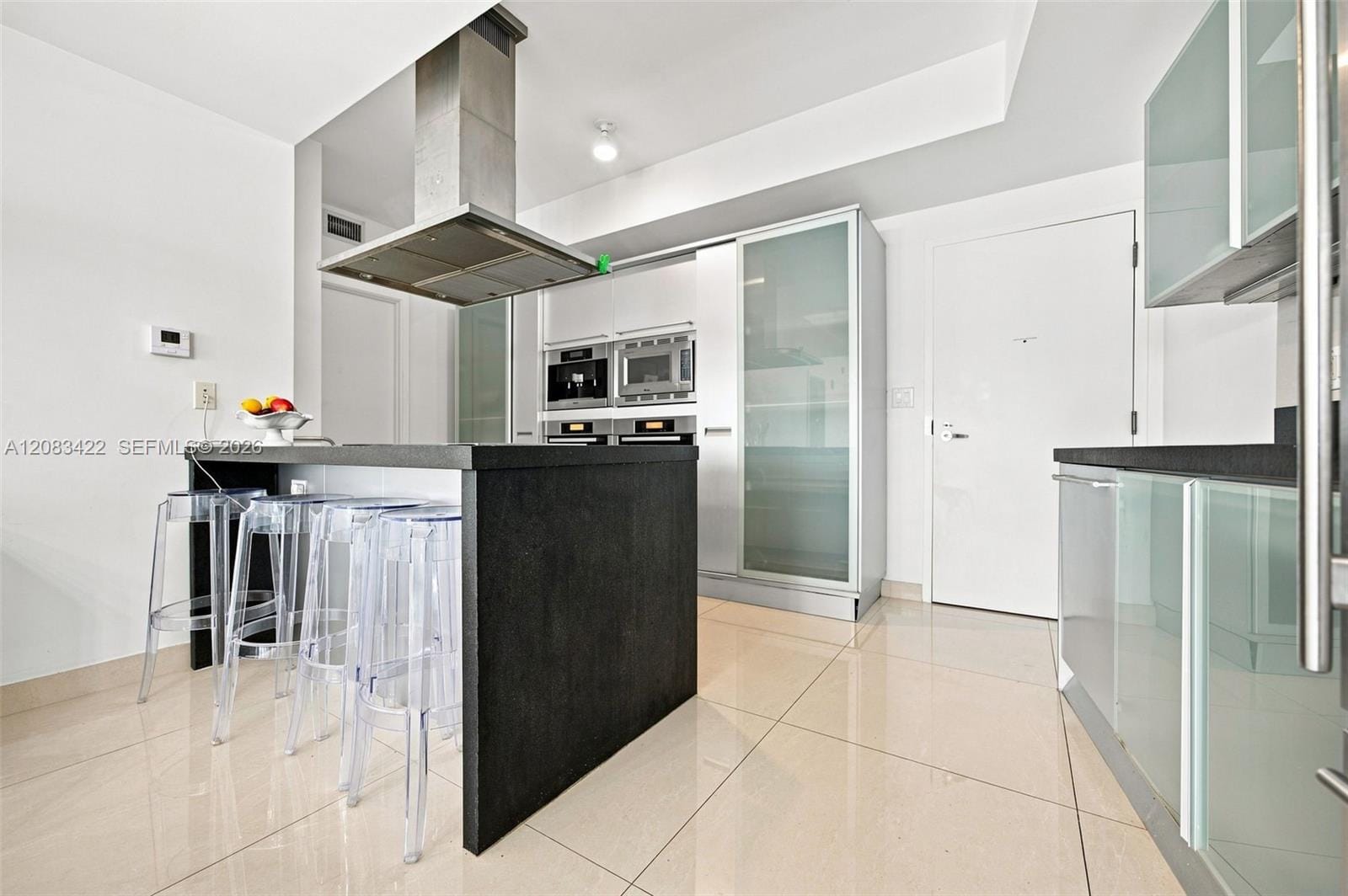 18201 Collins Avenue 802 — photo 9