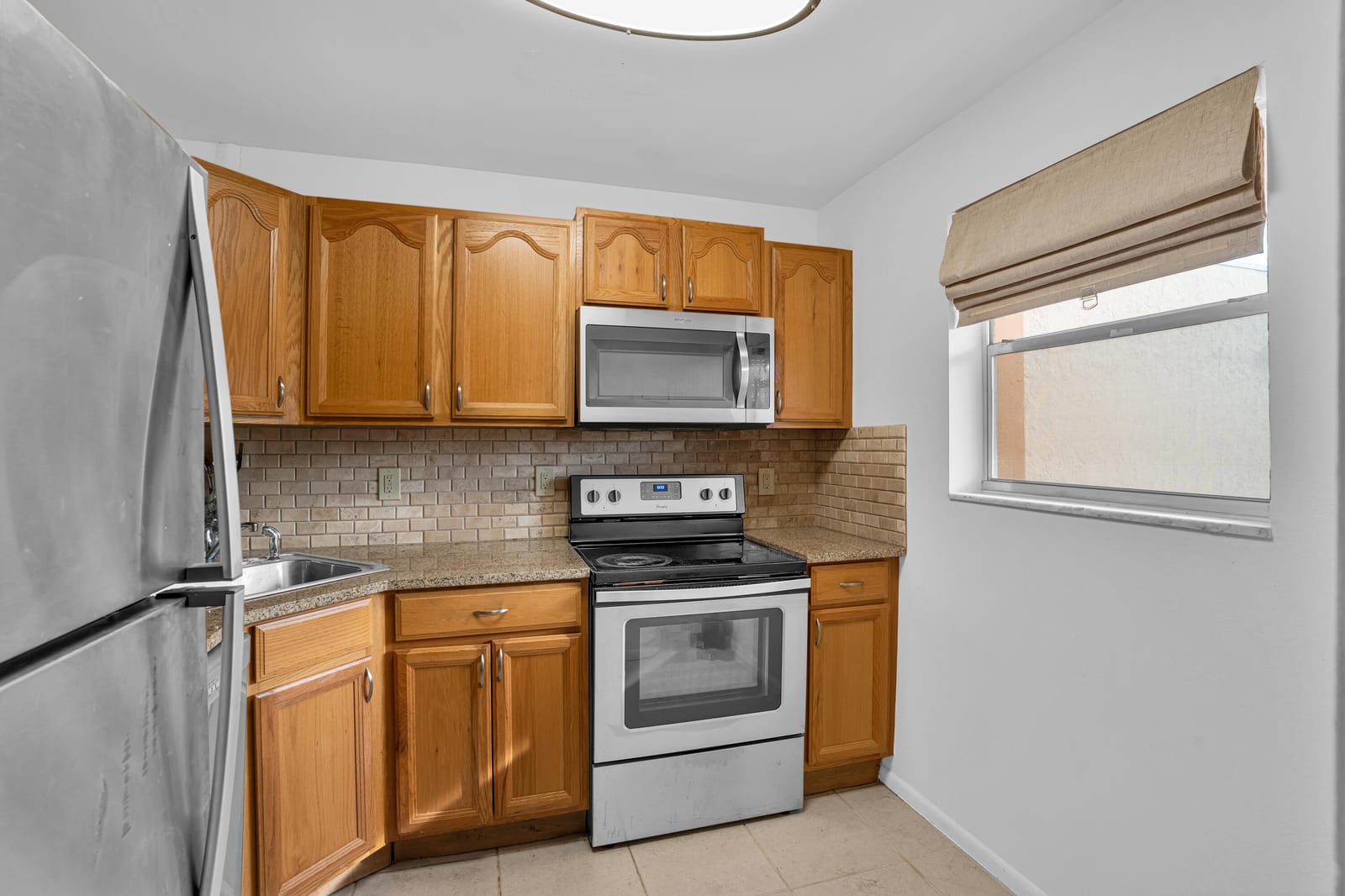 8400 LAGOS DE CAMPO Boulevard 305 — photo 2