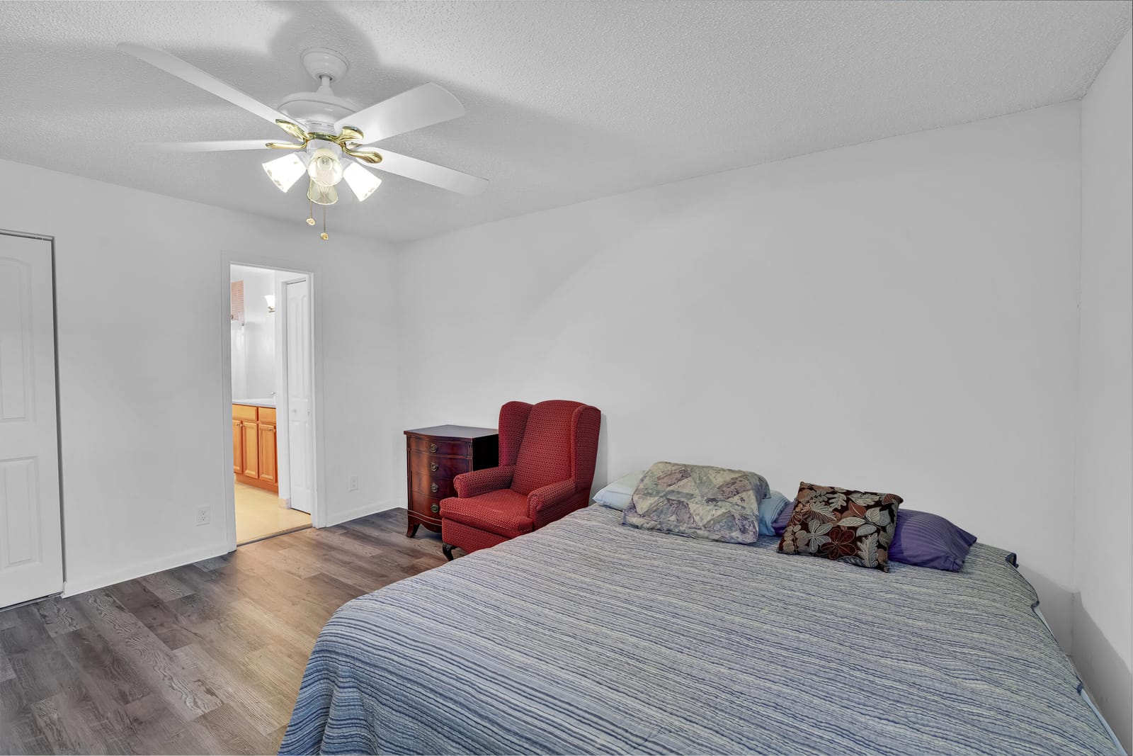 8400 LAGOS DE CAMPO Boulevard 305 — photo 12