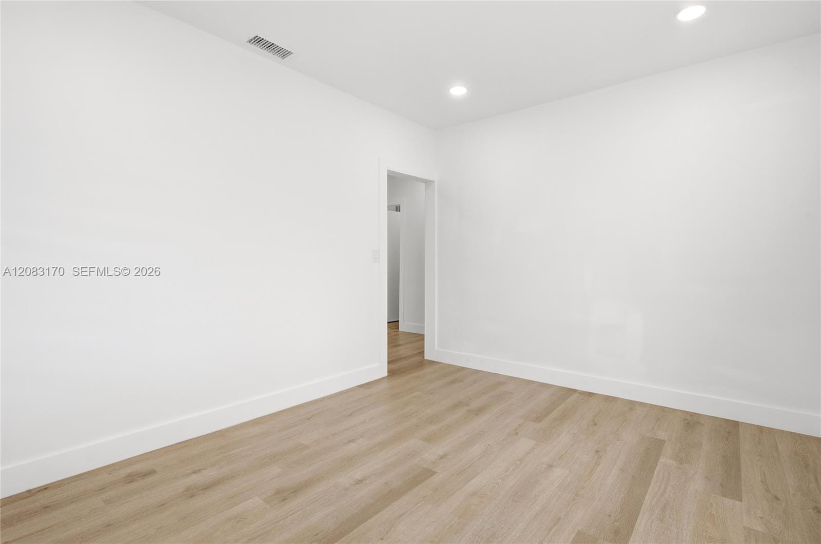 1260 NE 155th Street, North Miami Beach, FL 33162 photo 18