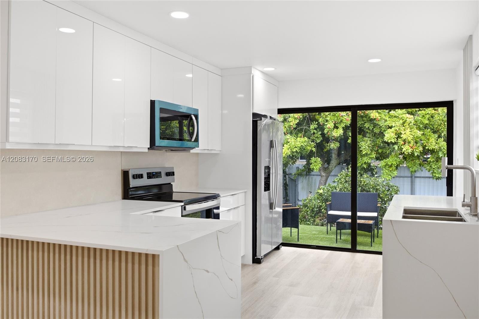 1260 NE 155th Street — photo 10