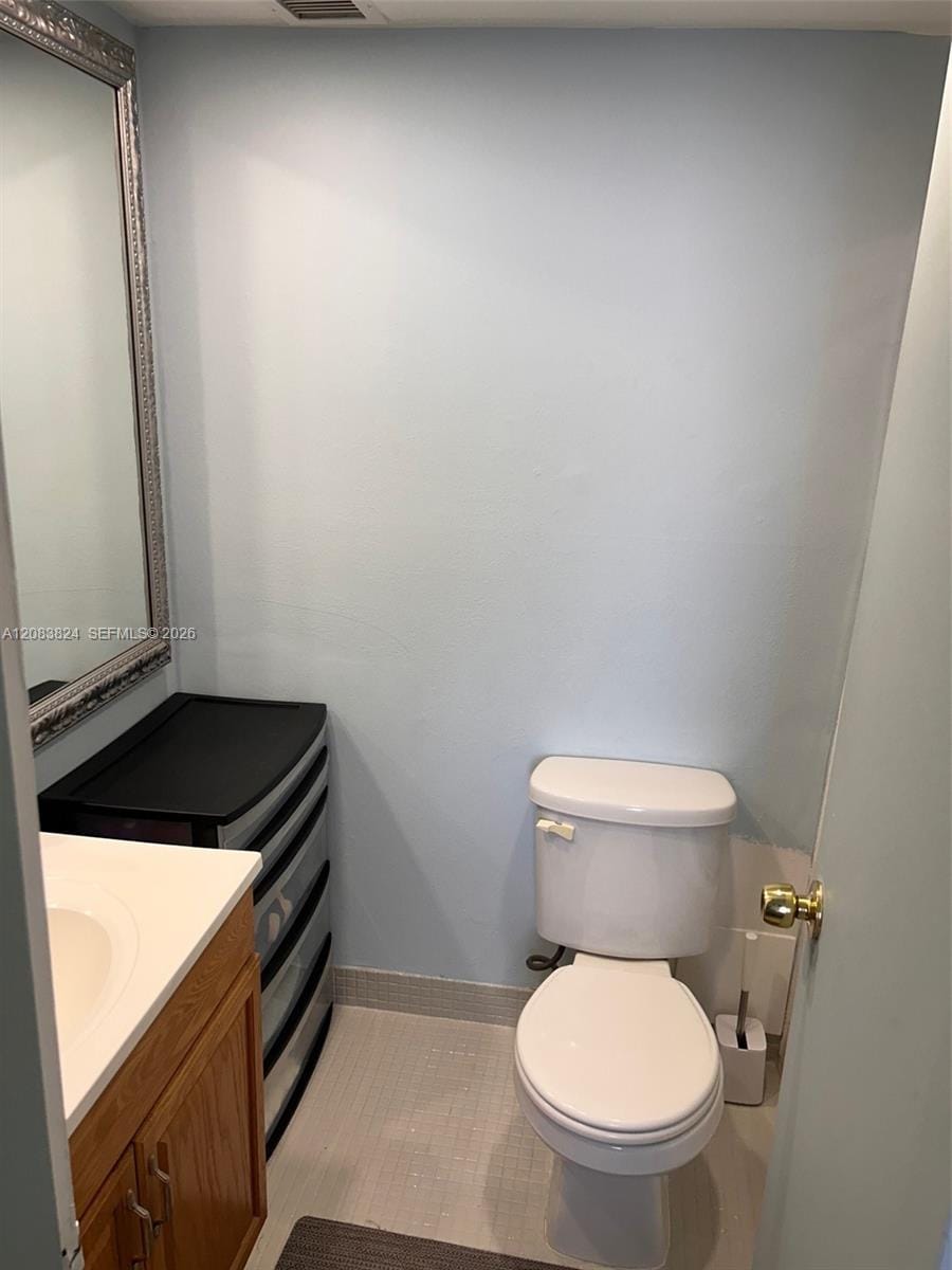 2350 NE 135th Street 903 — photo 9