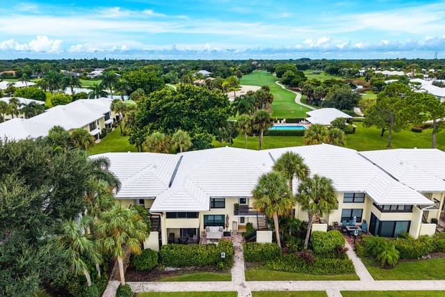 3689 Quail Ridge Drive N Bobwhite B, Boynton Beach, FL 33436