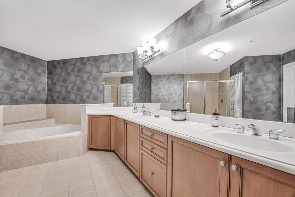 8390 SW 72ND Avenue 303 — photo 12