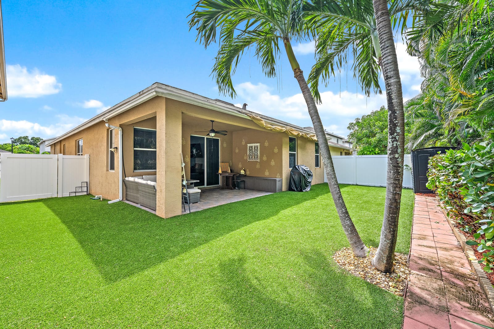4017 Tomoka Drive, Lake Worth, FL 33462 photo 14