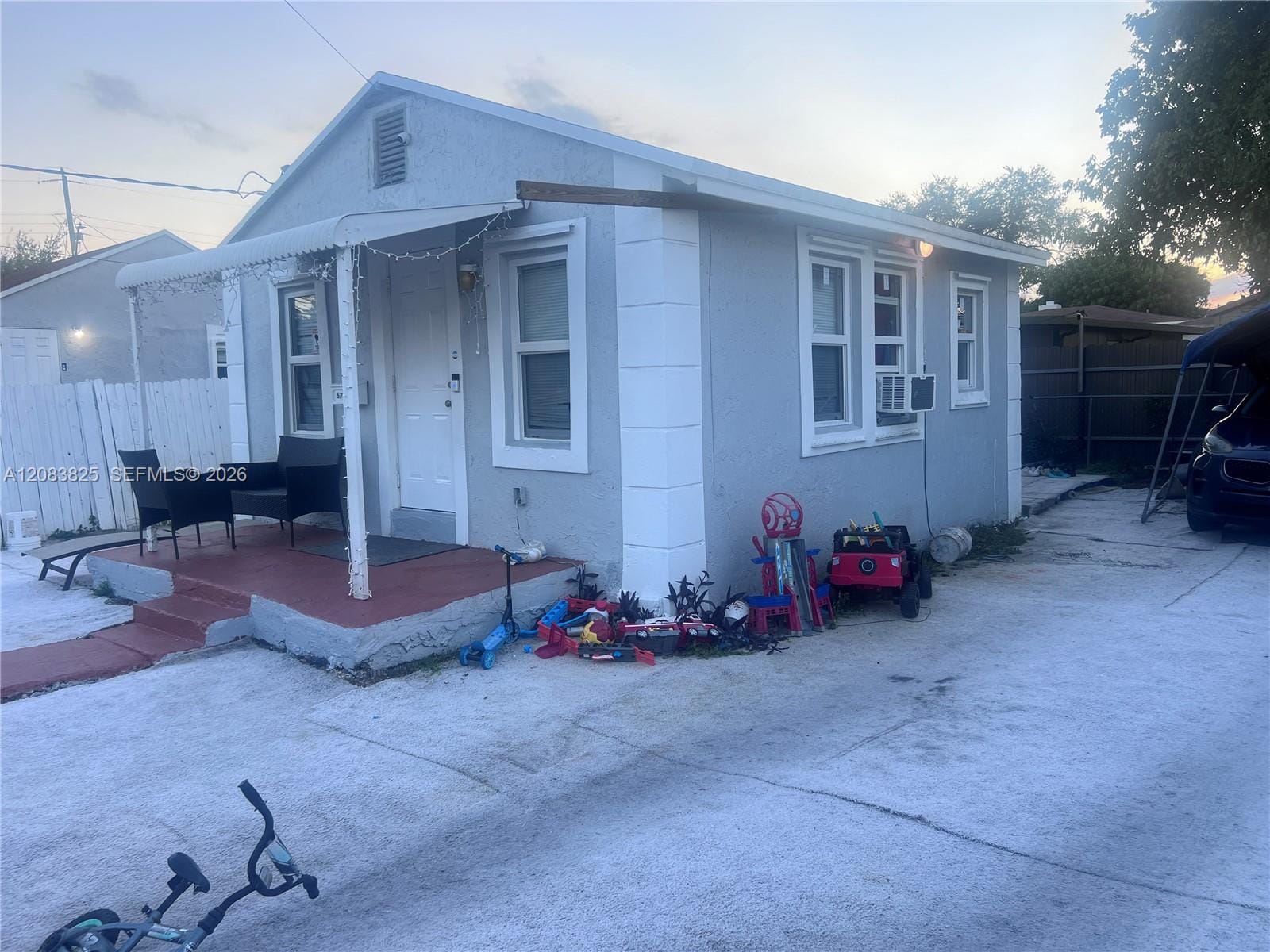 5714 NW 21th Avenue — photo 2