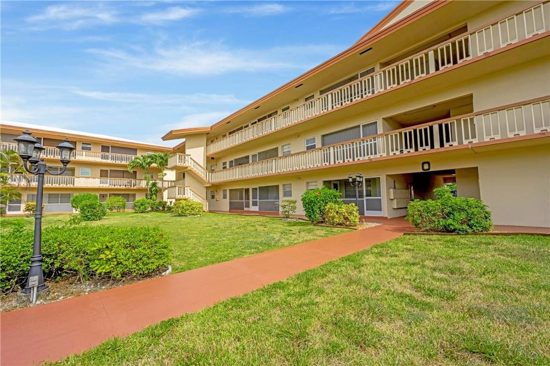 5300 Washington Street 108d, Hollywood, FL 33021